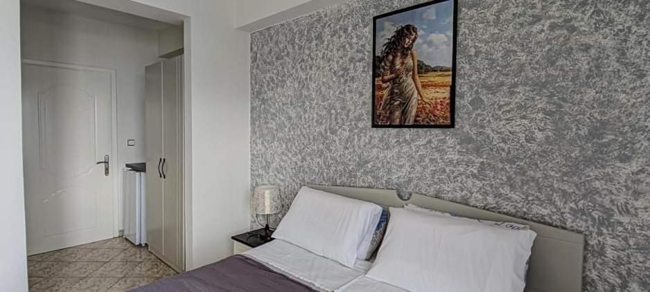 Hotel Klironomi ساراندا الغرفة الصورة