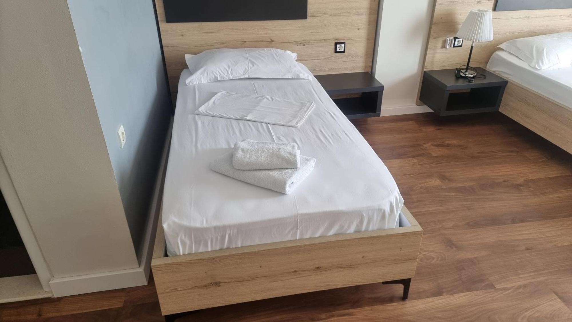 Hotel Klironomi ساراندا الغرفة الصورة